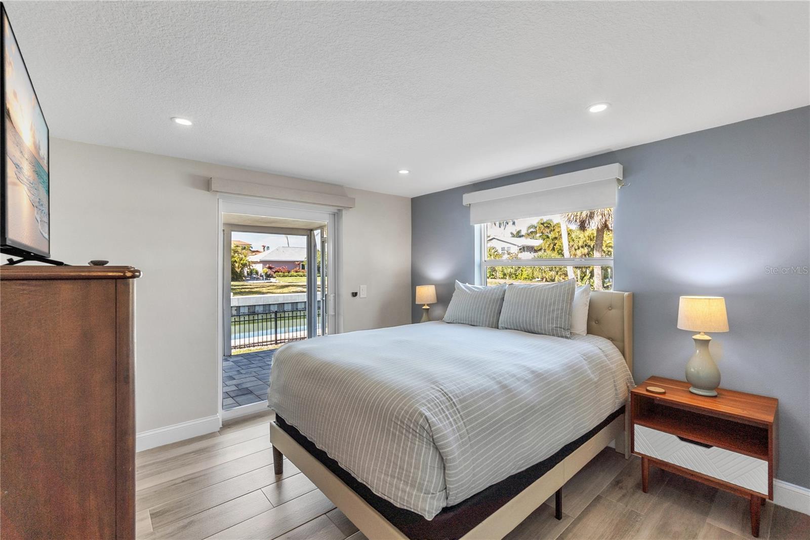 Image 25 of 65 For 765 Saint Judes Drive N