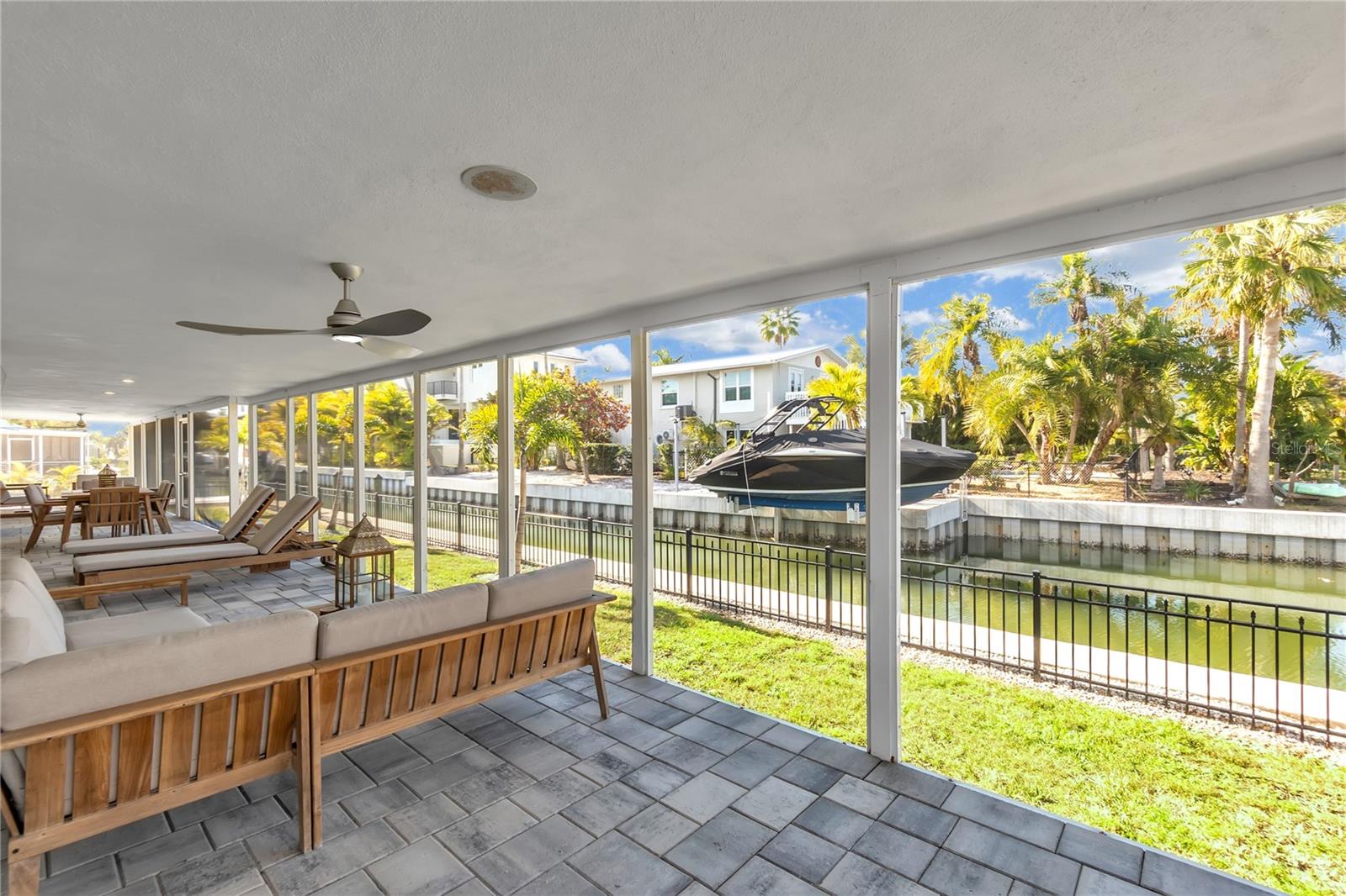 Image 42 of 65 For 765 Saint Judes Drive N