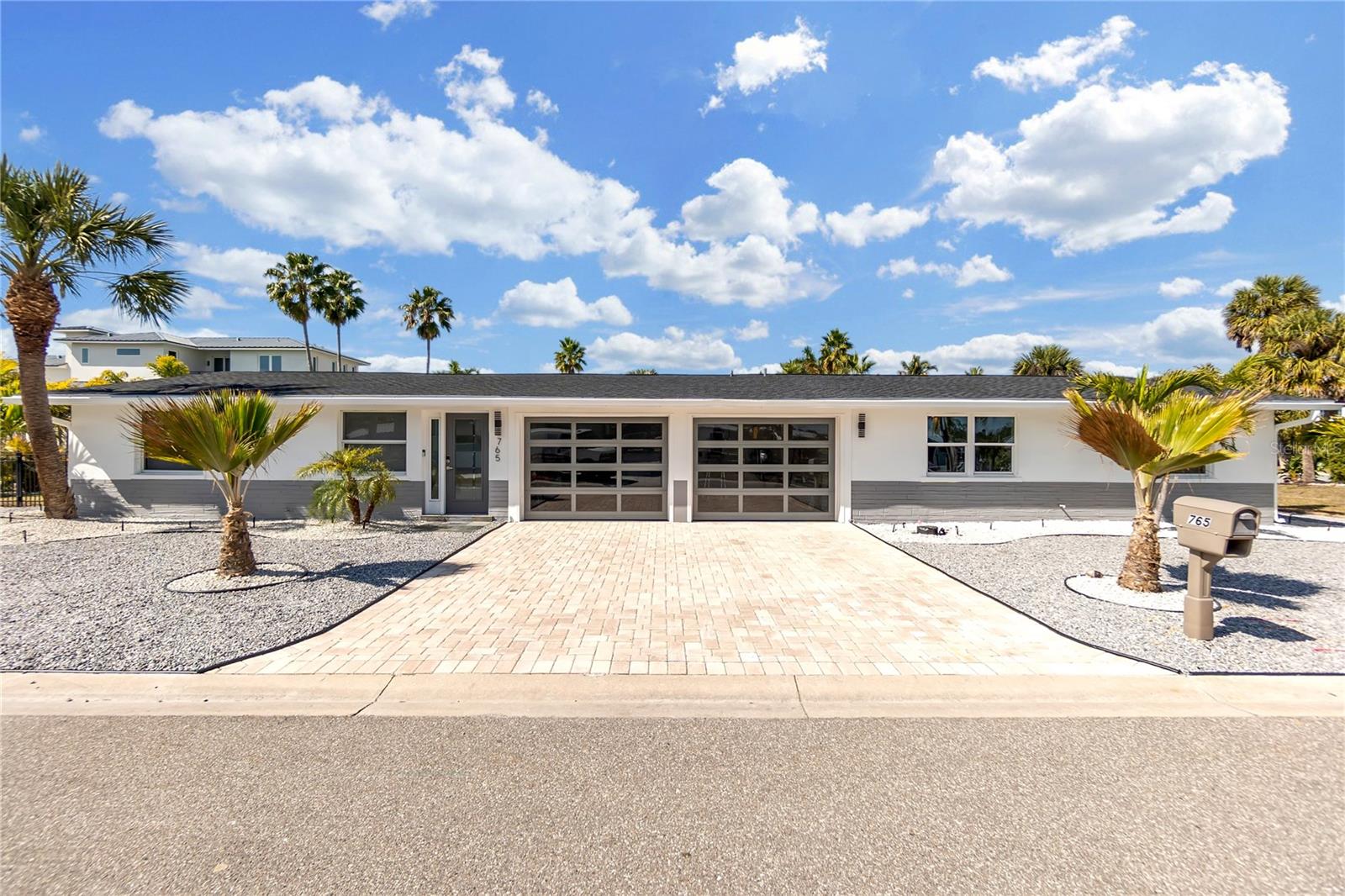 Image 5 of 65 For 765 Saint Judes Drive N