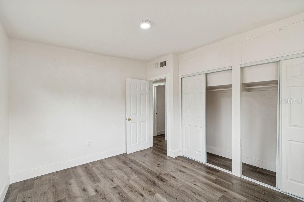 Image 12 of 24 For 1645 Avenue C Ne