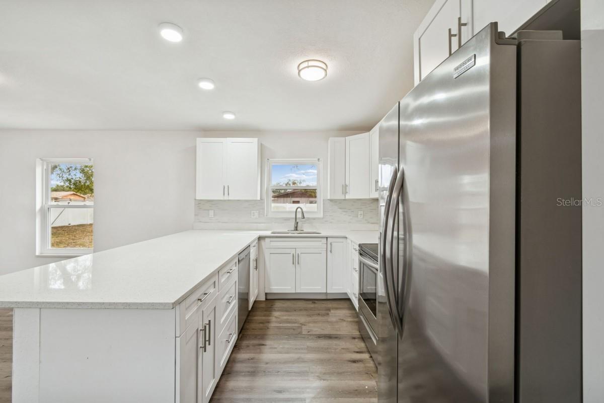 Image 20 of 24 For 1645 Avenue C Ne