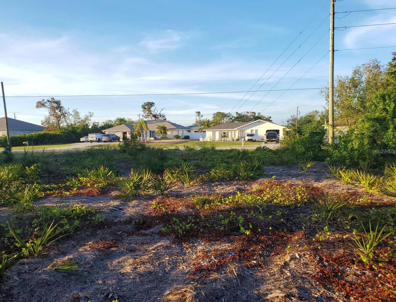 Image 3 of 3 For 10501 Gulfstream Boulevard