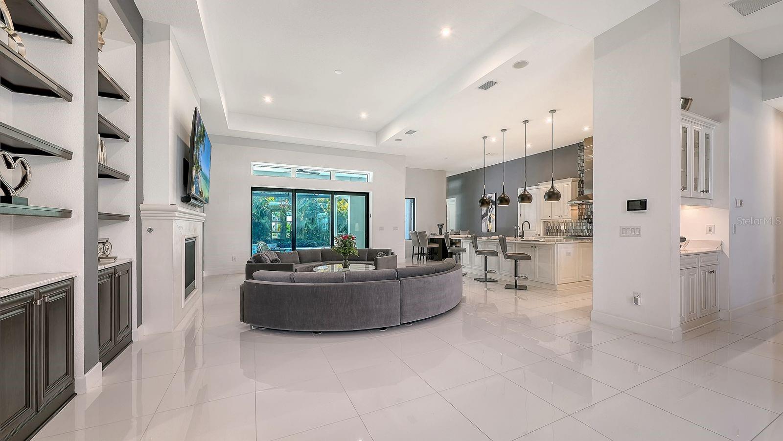 Image 5 of 91 For 9296 Starry Night Avenue