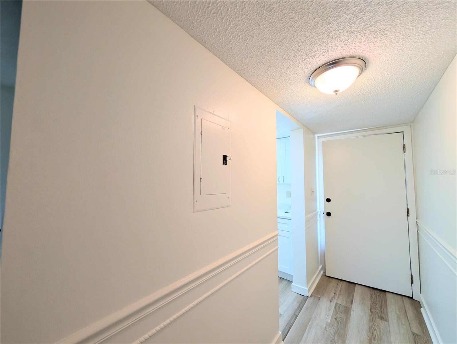 Image 15 of 20 For 3628 Lake Bayshore Drive K305