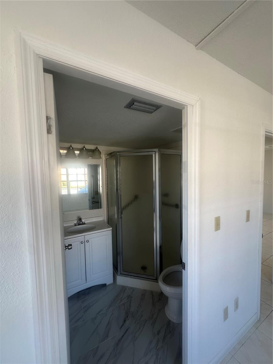 Image 13 of 18 For 4158 Tamiami Trail B1