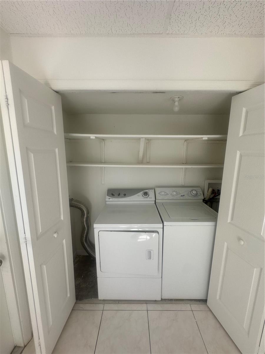 Image 8 of 18 For 4158 Tamiami Trail B1