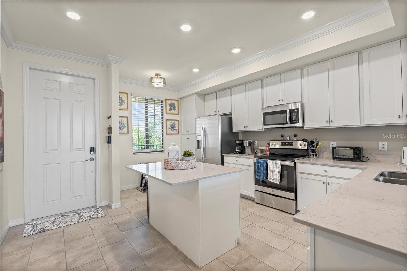 Image 7 of 57 For 17810 Gawthrop Drive 304