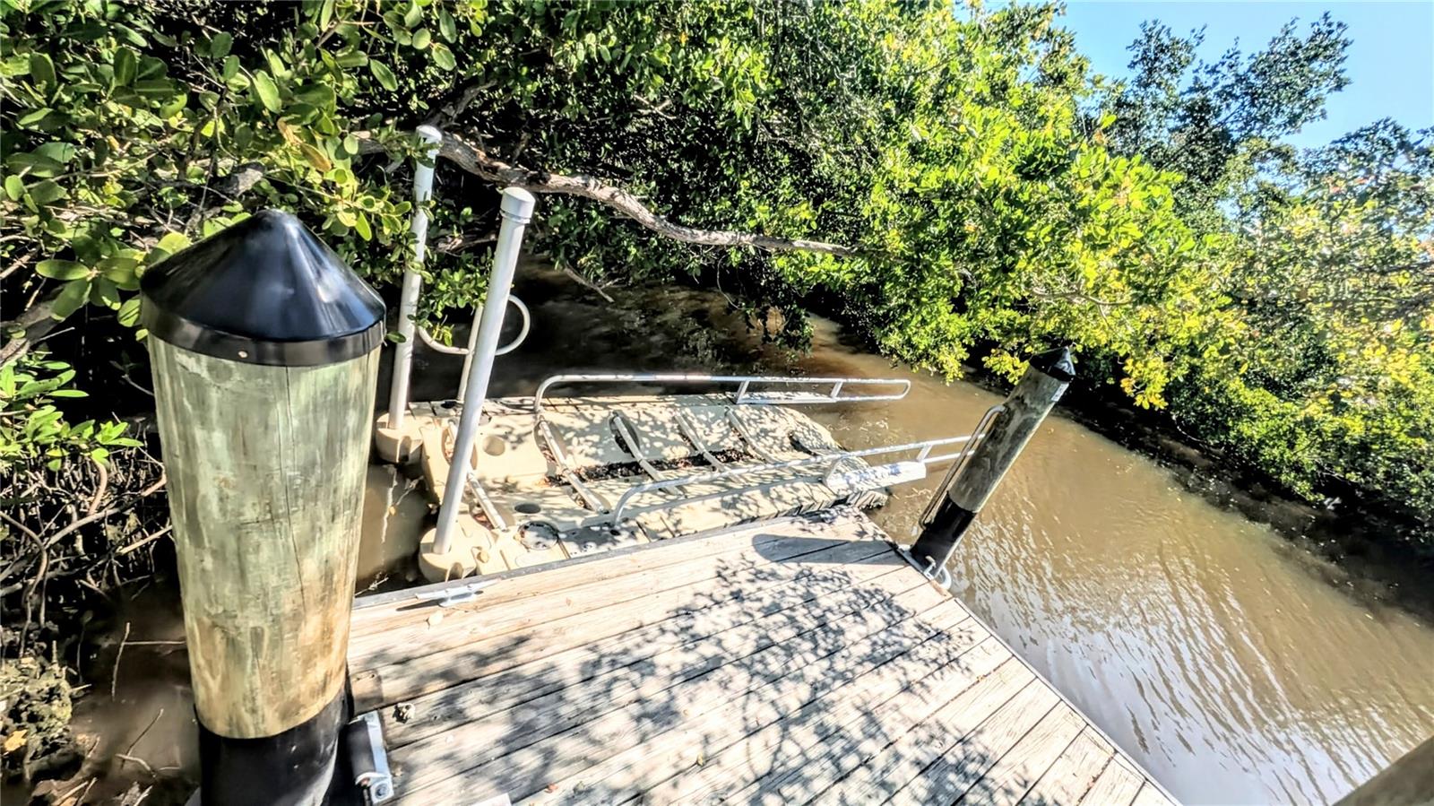 Image 40 of 56 For 958 Sandpiper Circle 958