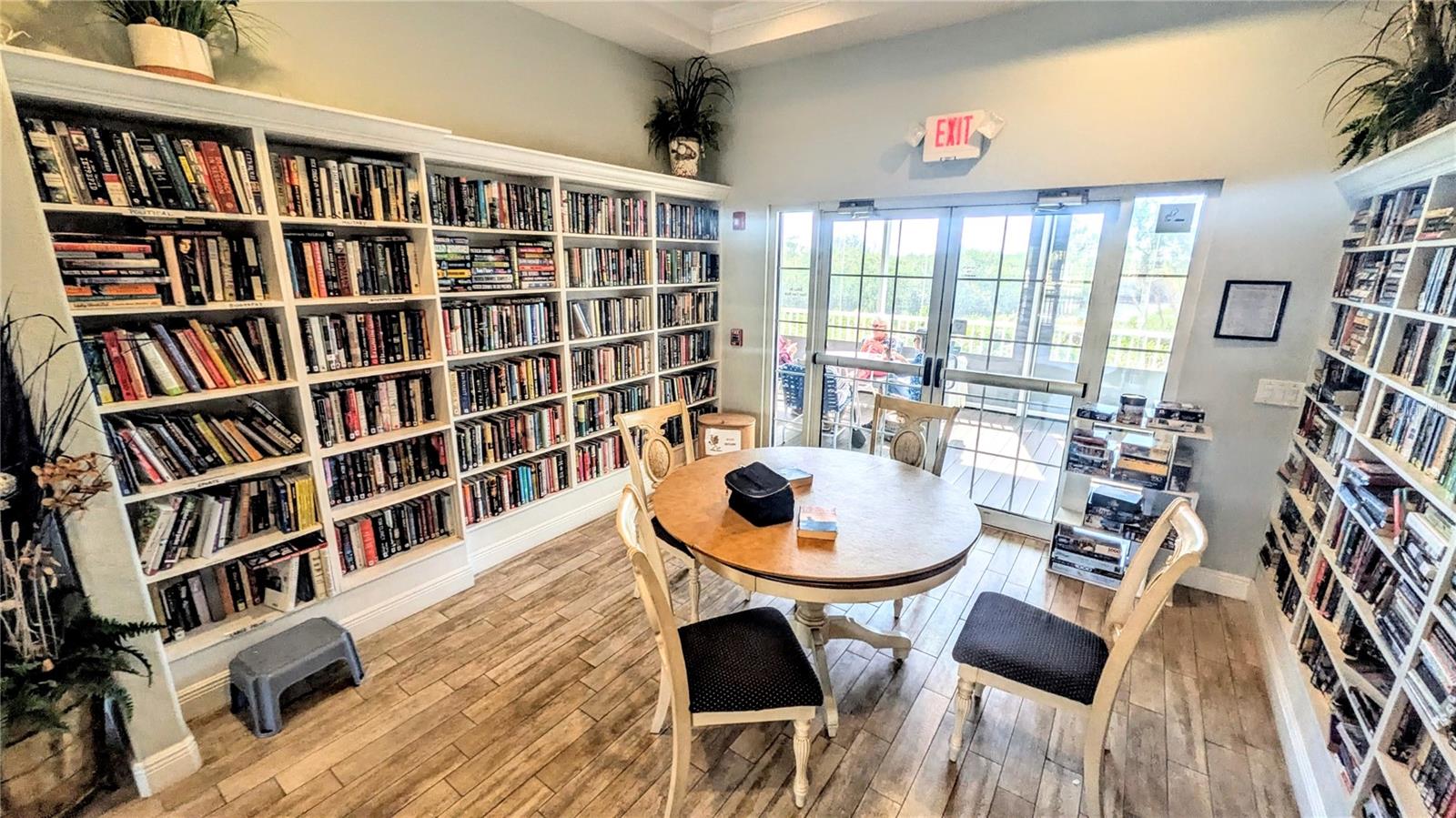 Image 49 of 56 For 958 Sandpiper Circle 958