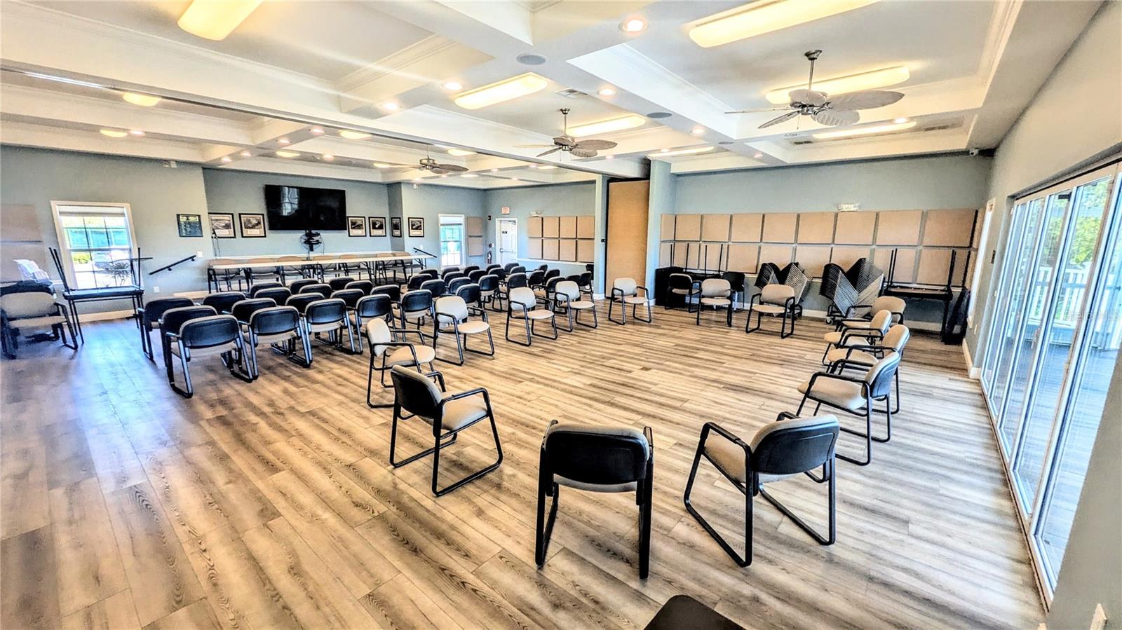 Image 50 of 56 For 958 Sandpiper Circle 958