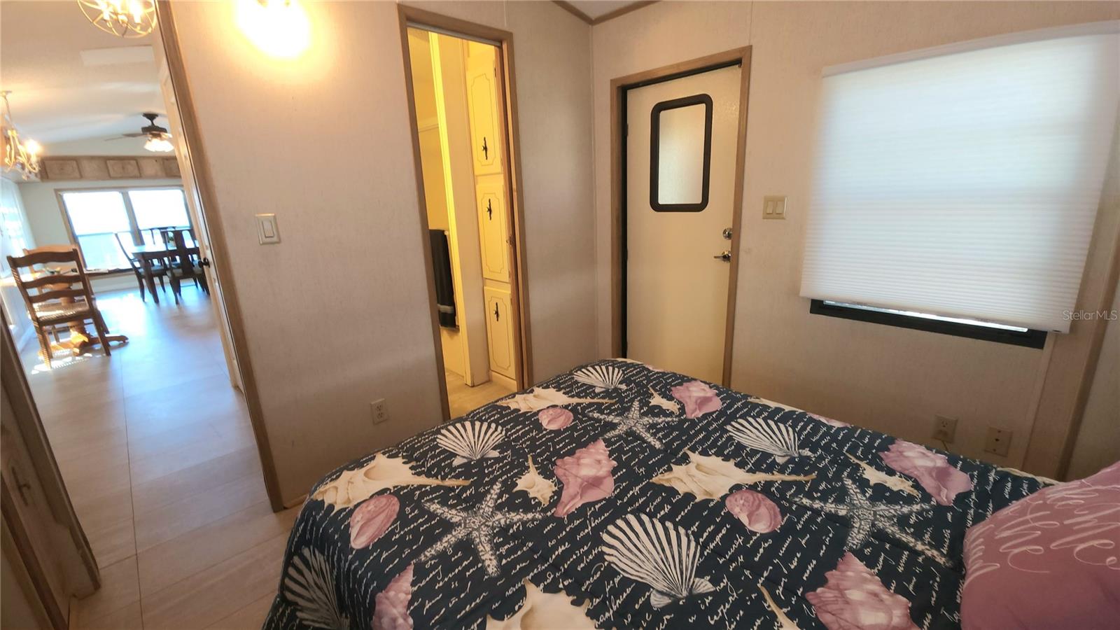 Image 18 of 45 For 3300 26th Avenue E 65