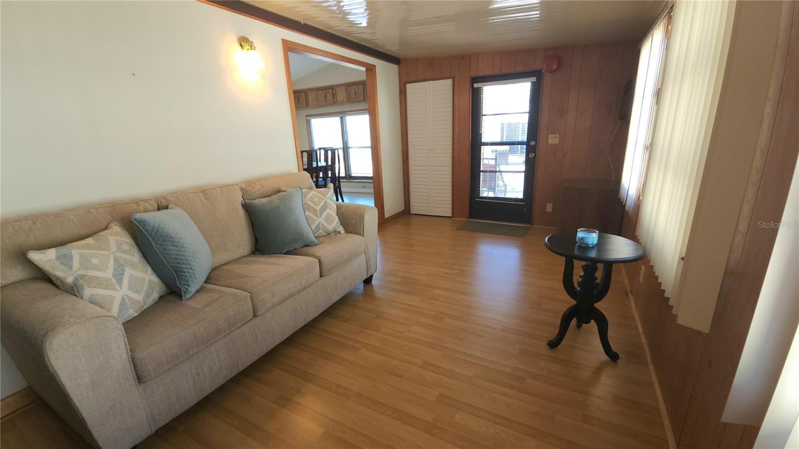 Image 2 of 45 For 3300 26th Avenue E 65