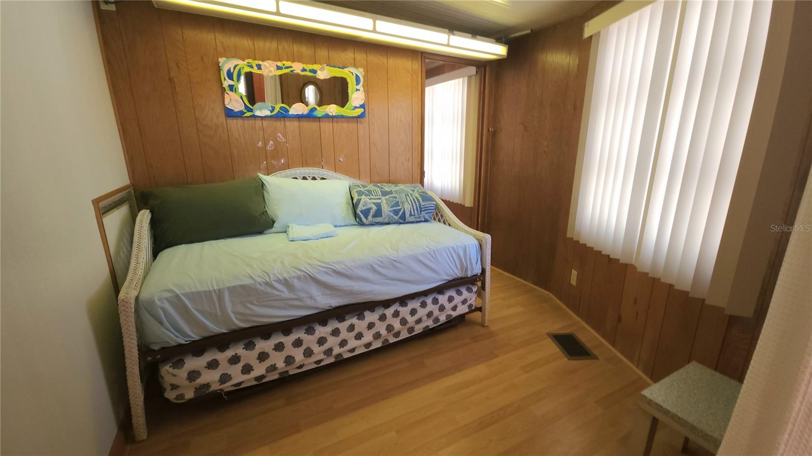 Image 25 of 45 For 3300 26th Avenue E 65