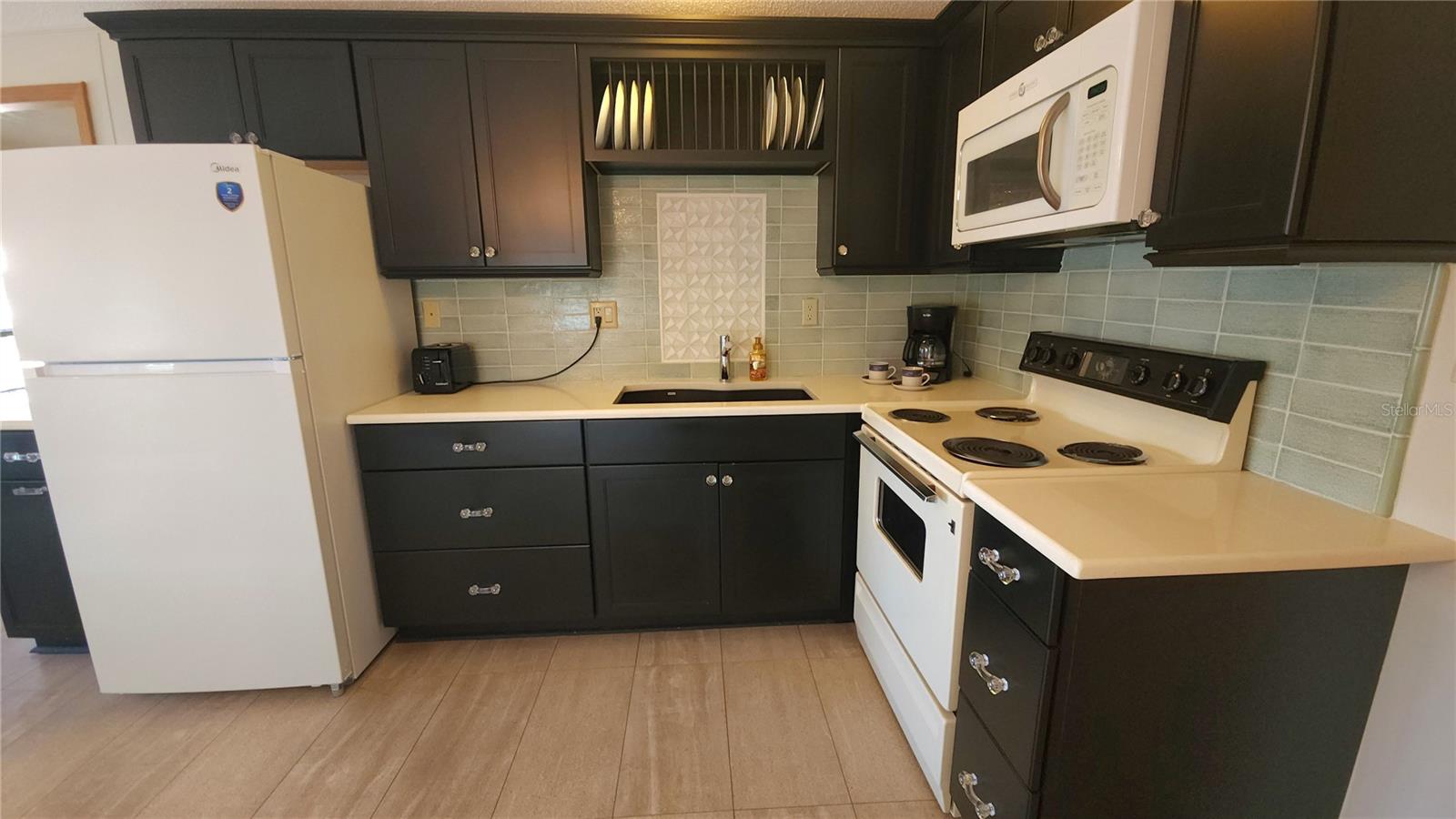 Image 7 of 45 For 3300 26th Avenue E 65