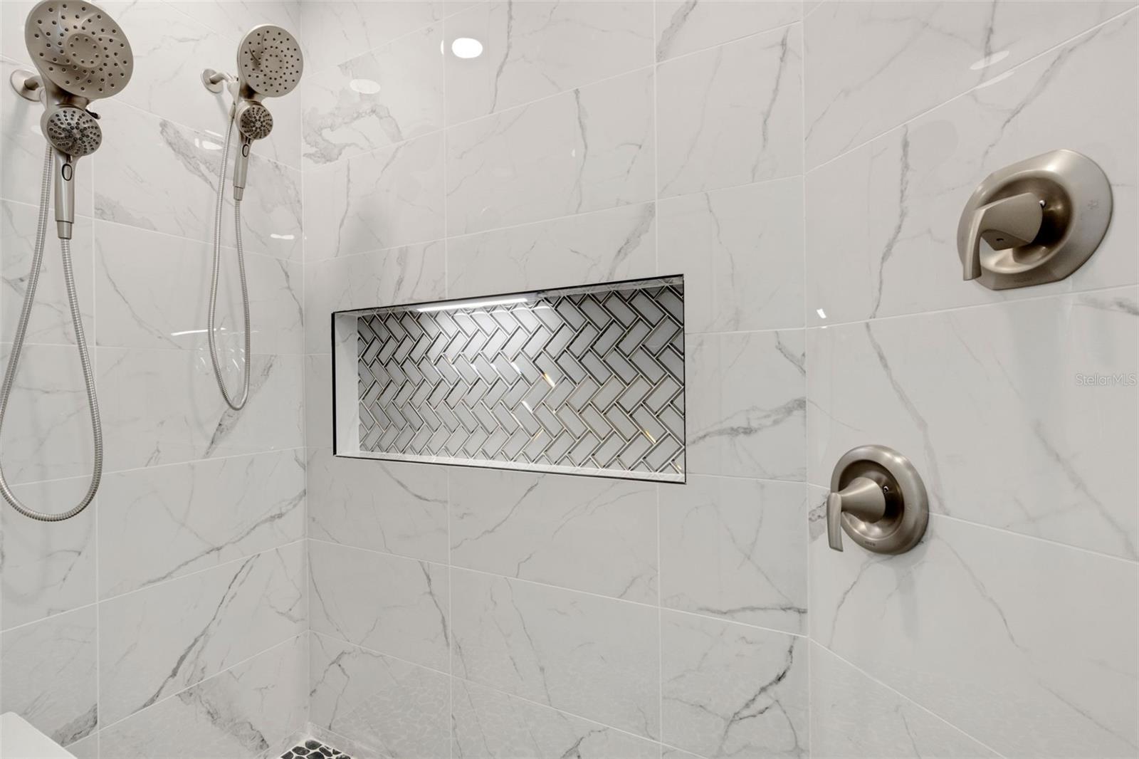 Image 27 of 38 For 606 Marcus Street 26