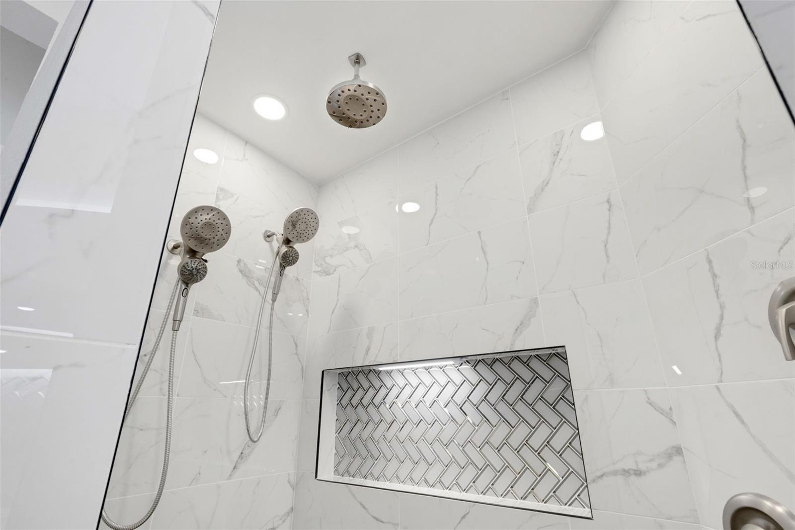 Image 28 of 38 For 606 Marcus Street 26