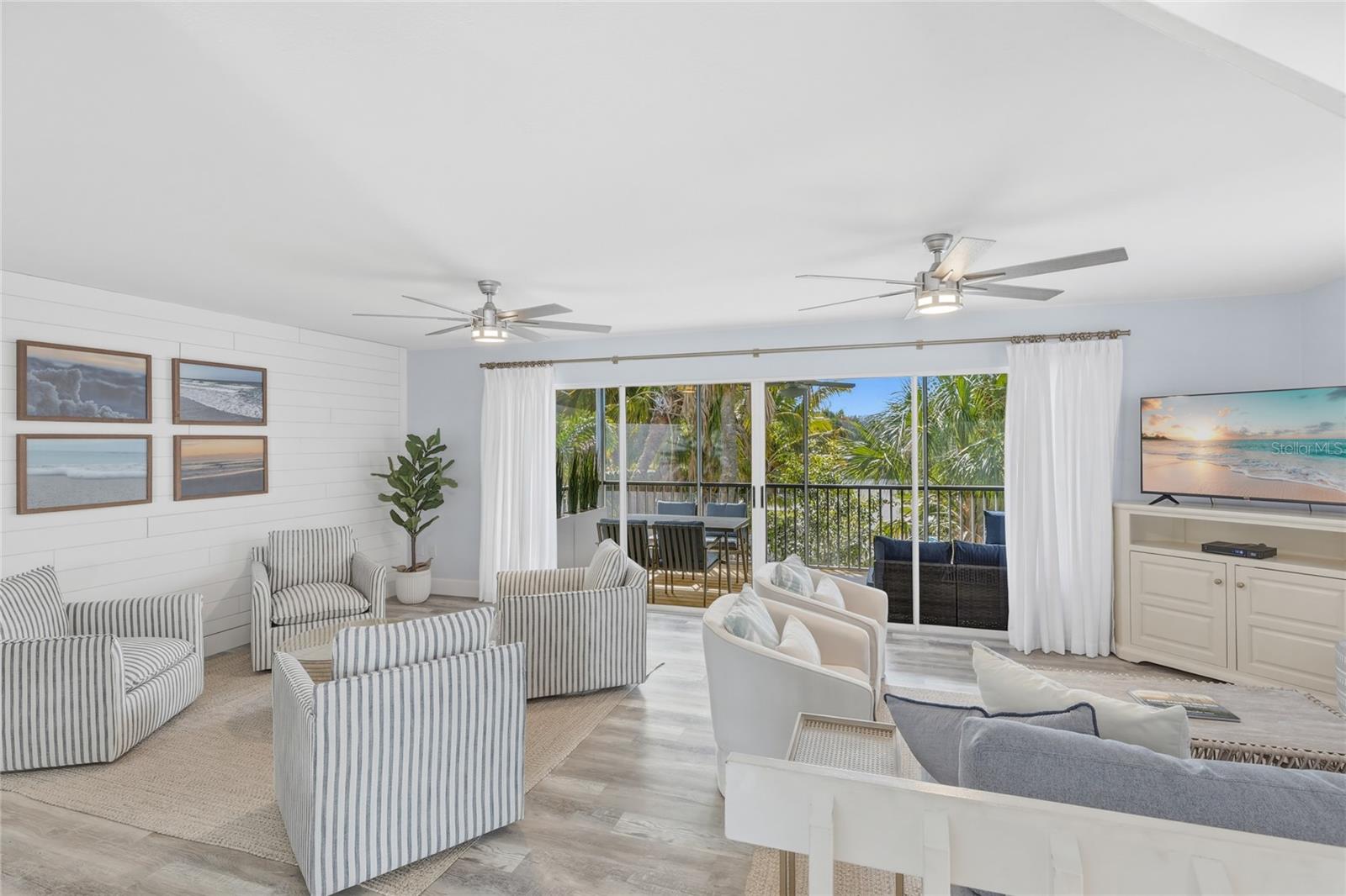 Image 5 of 28 For 6250 Holmes Boulevard 47