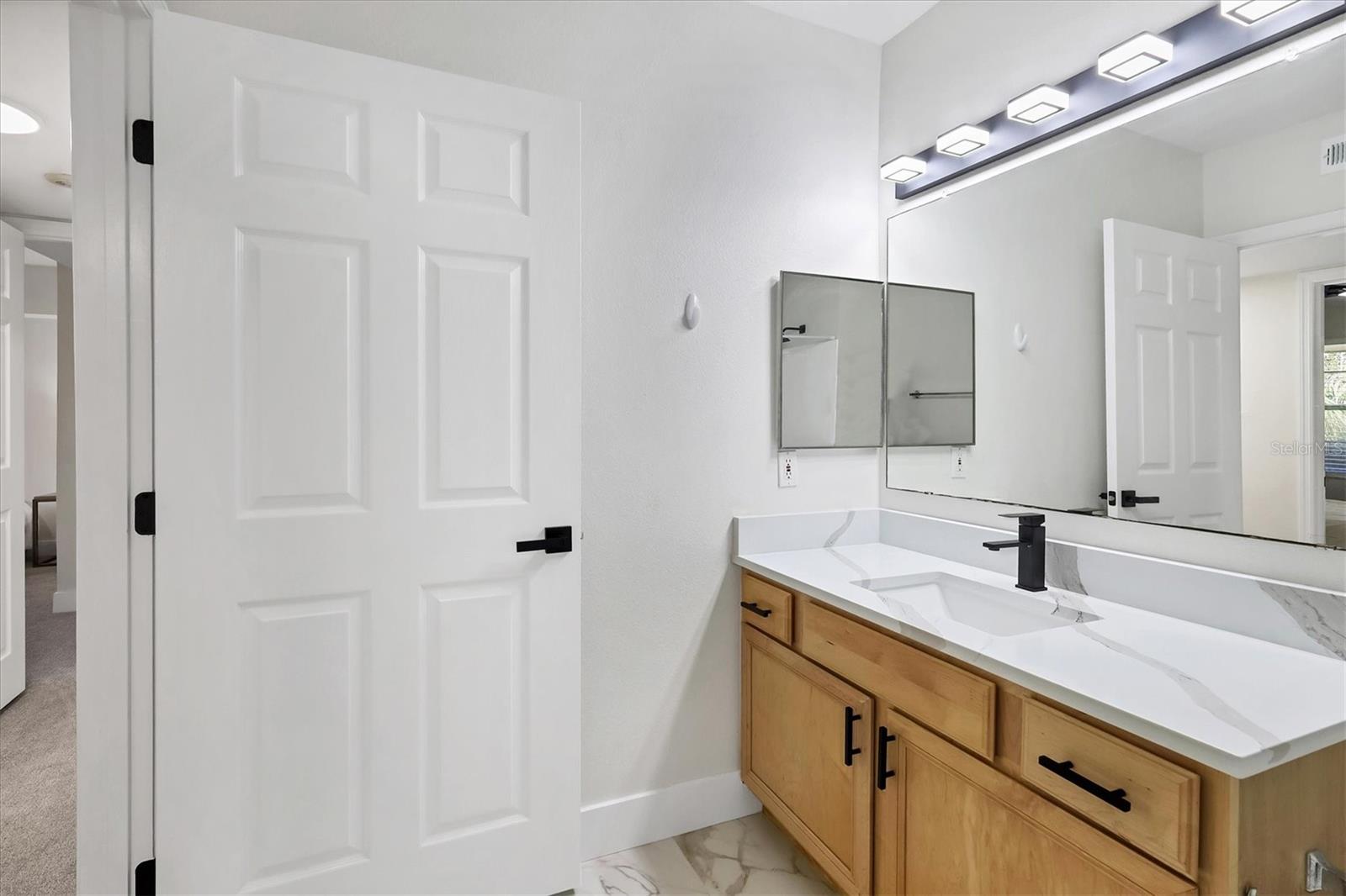 Image 27 of 51 For 1155 Villagio Circle 205