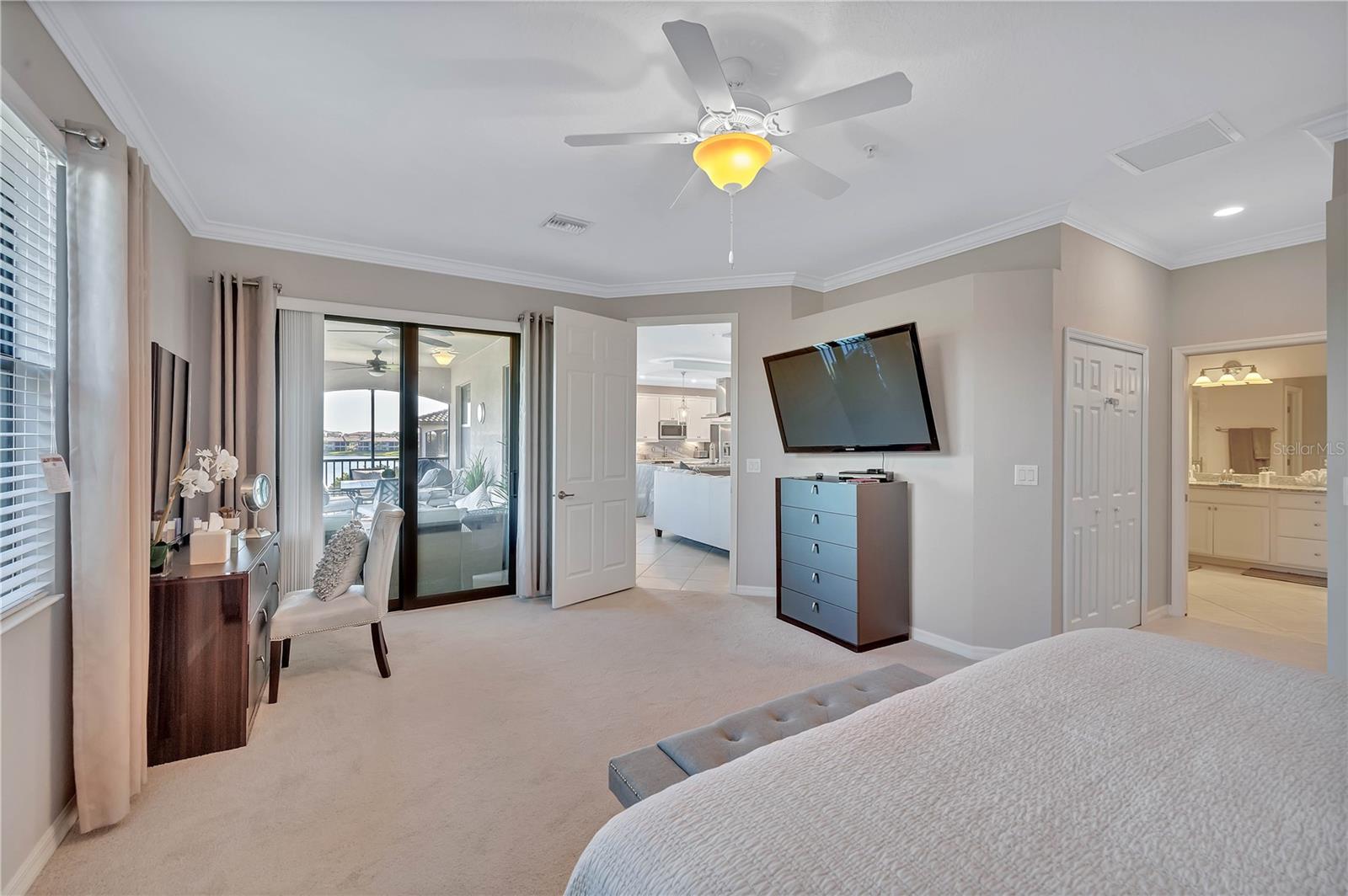 Image 16 of 63 For 5815 Wake Forest Run 103