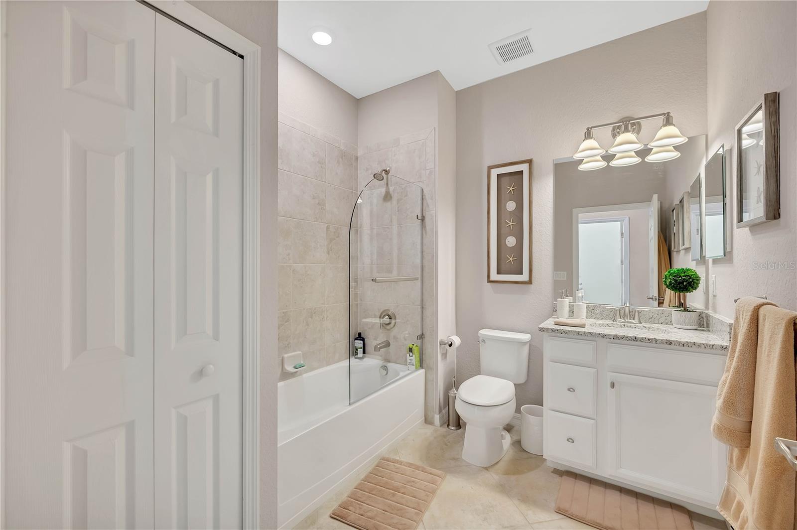 Image 24 of 63 For 5815 Wake Forest Run 103