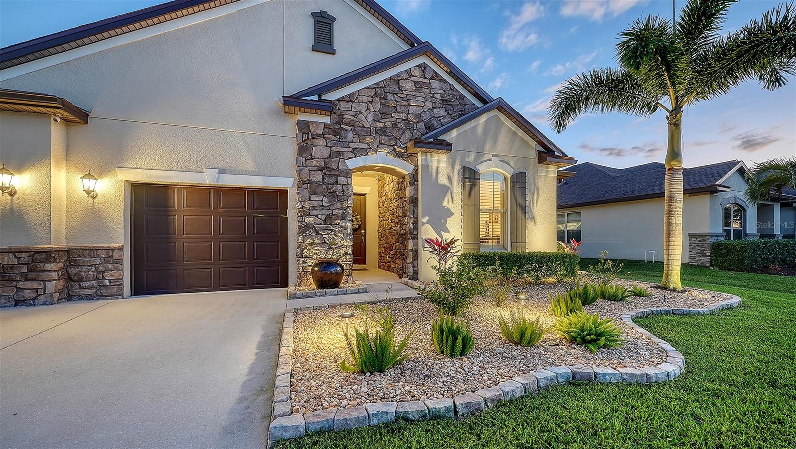 Image 3 of 67 For 13071 Utopia Loop