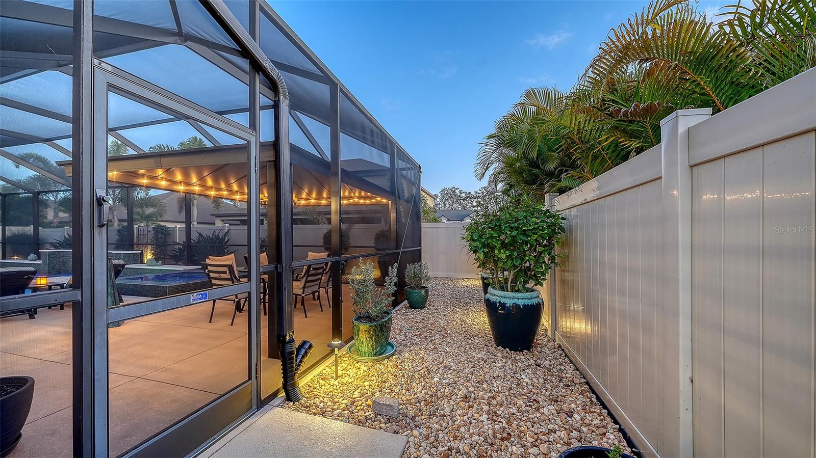 Image 54 of 67 For 13071 Utopia Loop