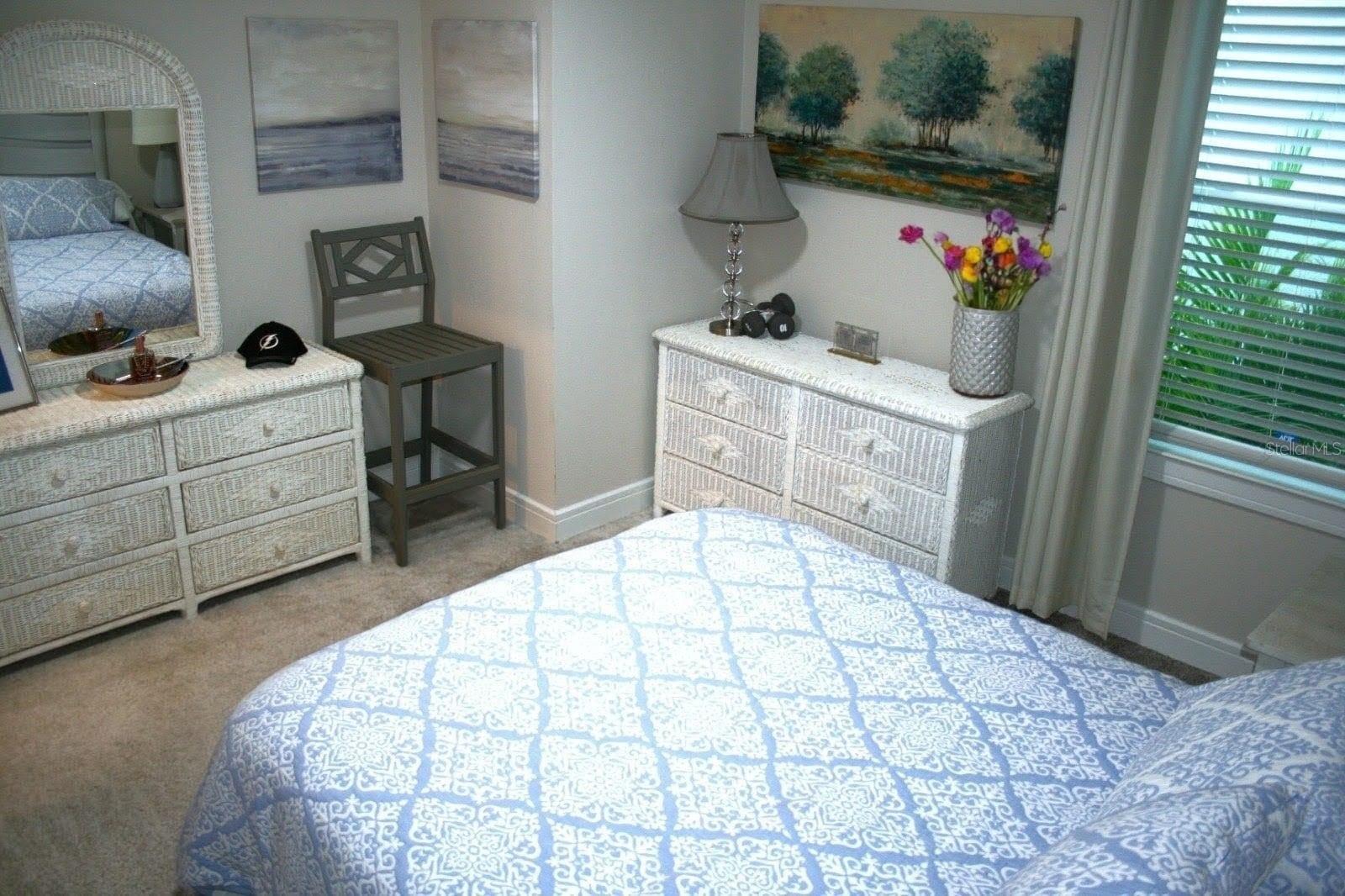 Image 10 of 47 For 8323 Reefbay Cove