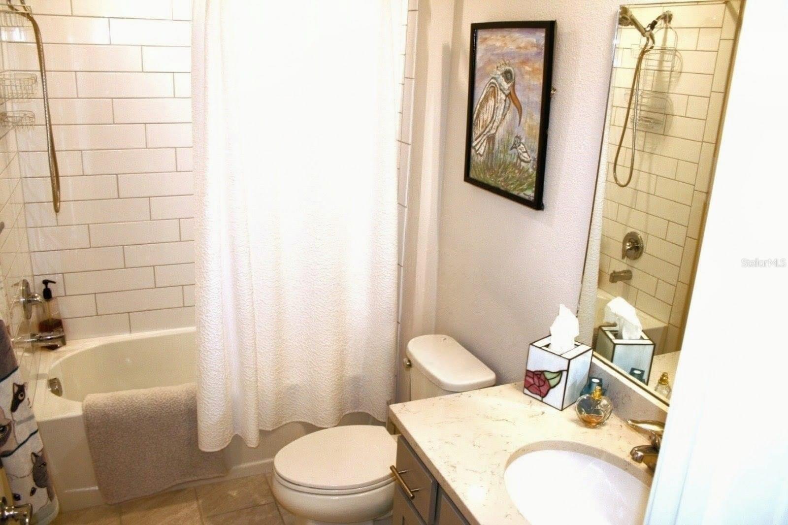 Image 13 of 47 For 8323 Reefbay Cove