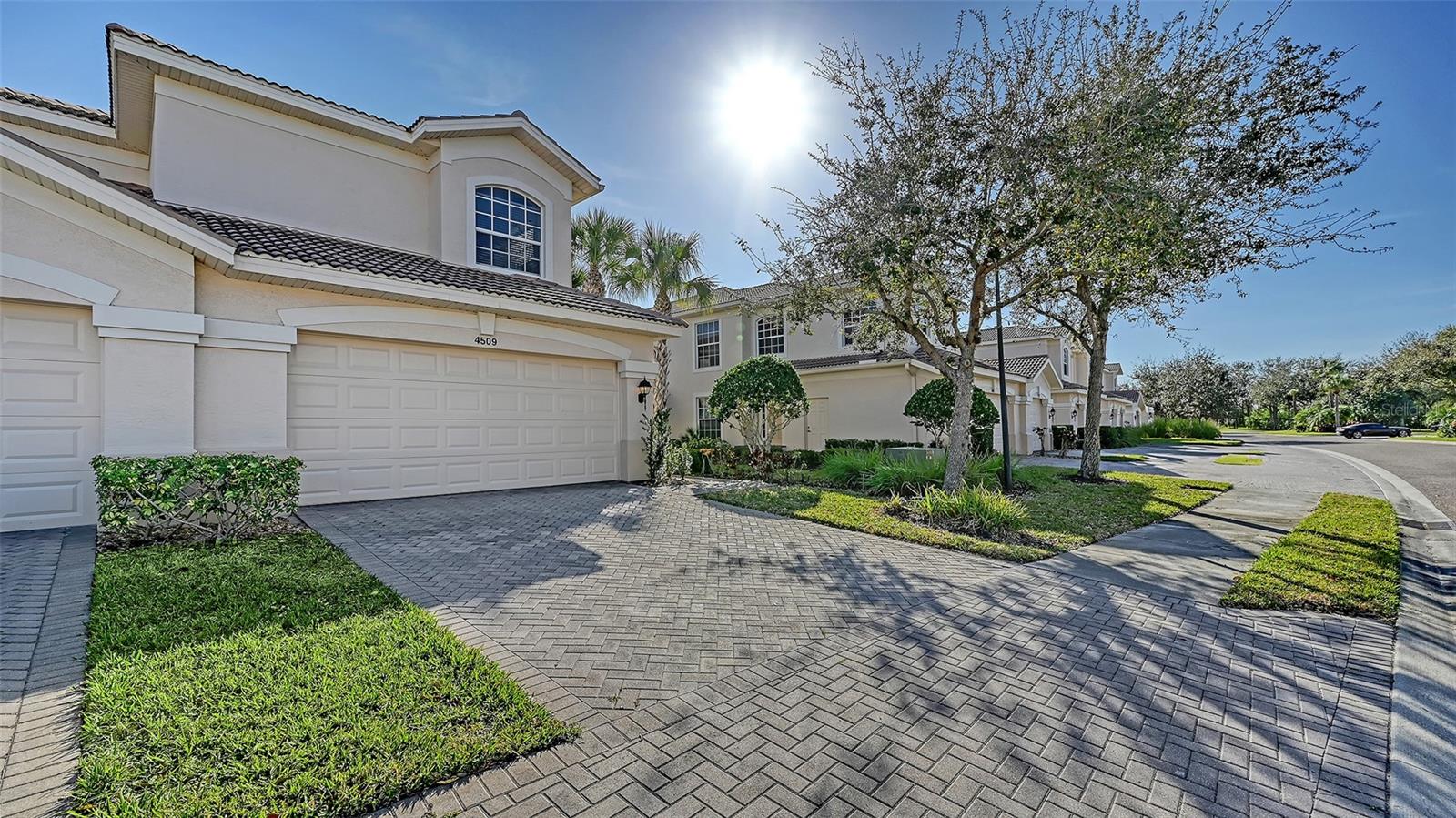 Image 3 of 62 For 4509 Streamside Court 1901