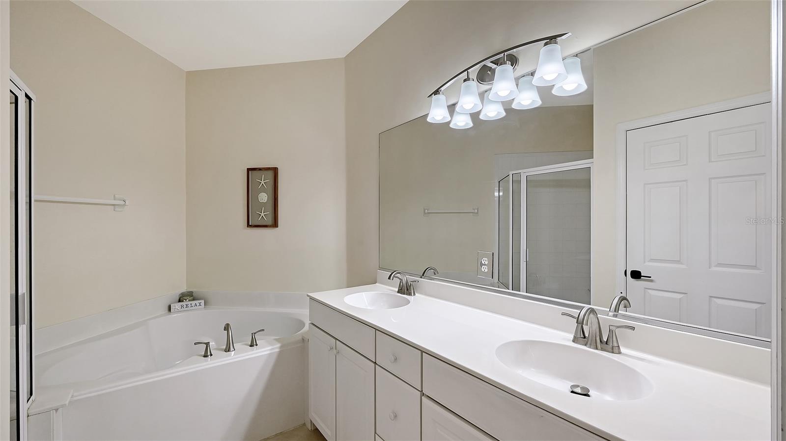 Image 32 of 62 For 4509 Streamside Court 1901