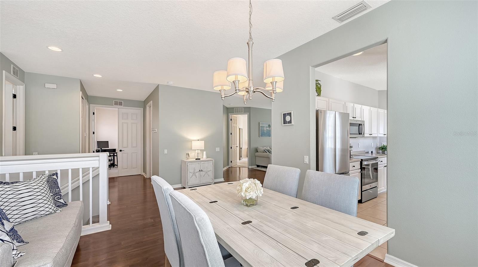 Image 9 of 62 For 4509 Streamside Court 1901