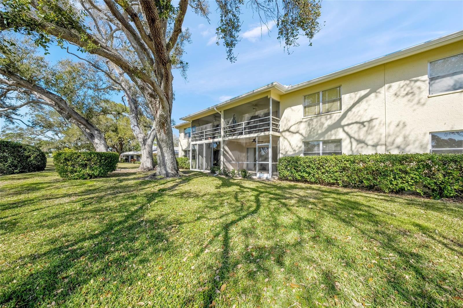 Image 10 of 41 For 7860 Palm Aire Lane 105