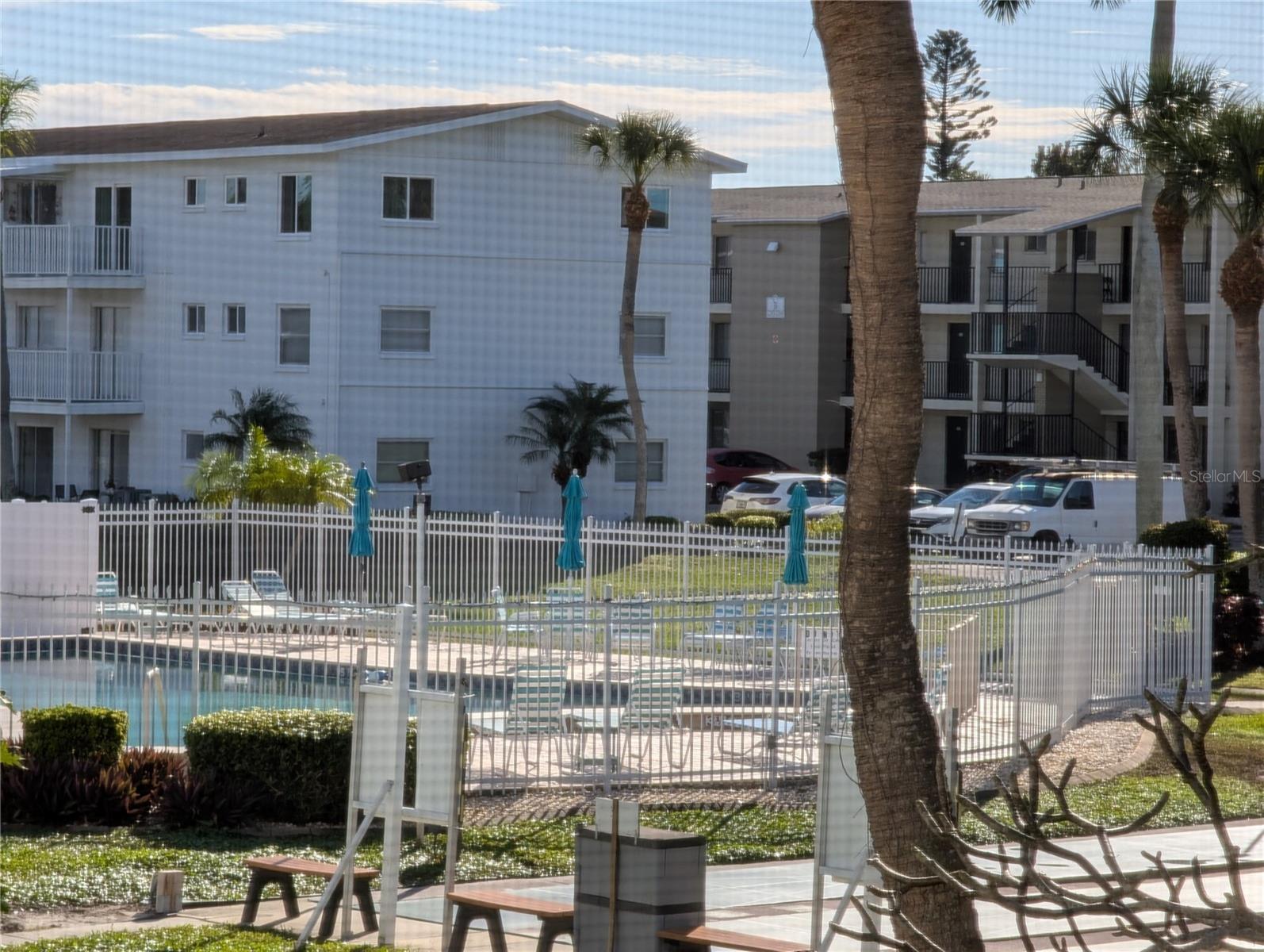 Image 29 of 35 For 2535 Flamingo Boulevard L23