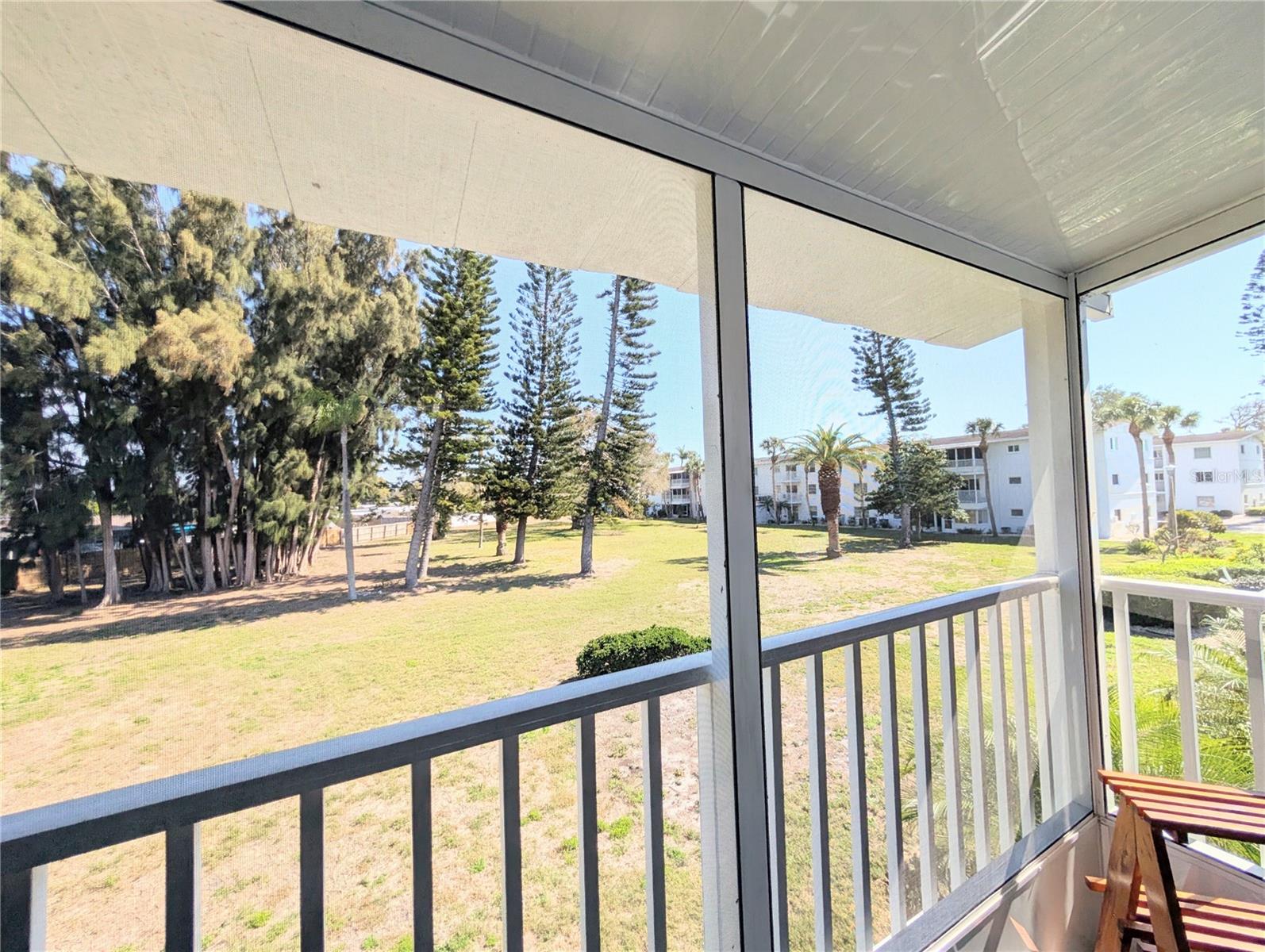 Image 34 of 35 For 2535 Flamingo Boulevard L23