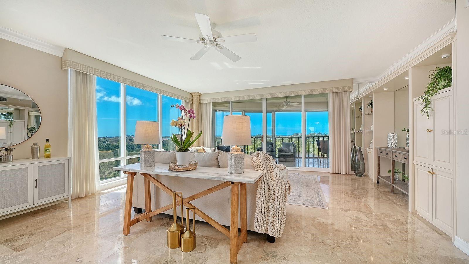 Image 11 of 97 For 385 North Point Road 701