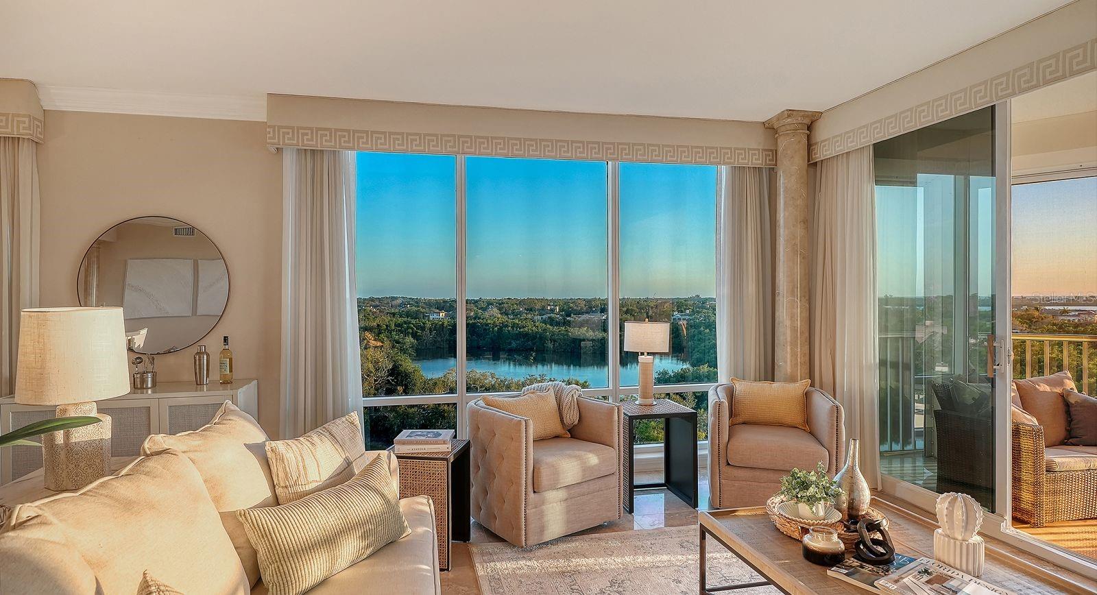 Image 16 of 97 For 385 North Point Road 701