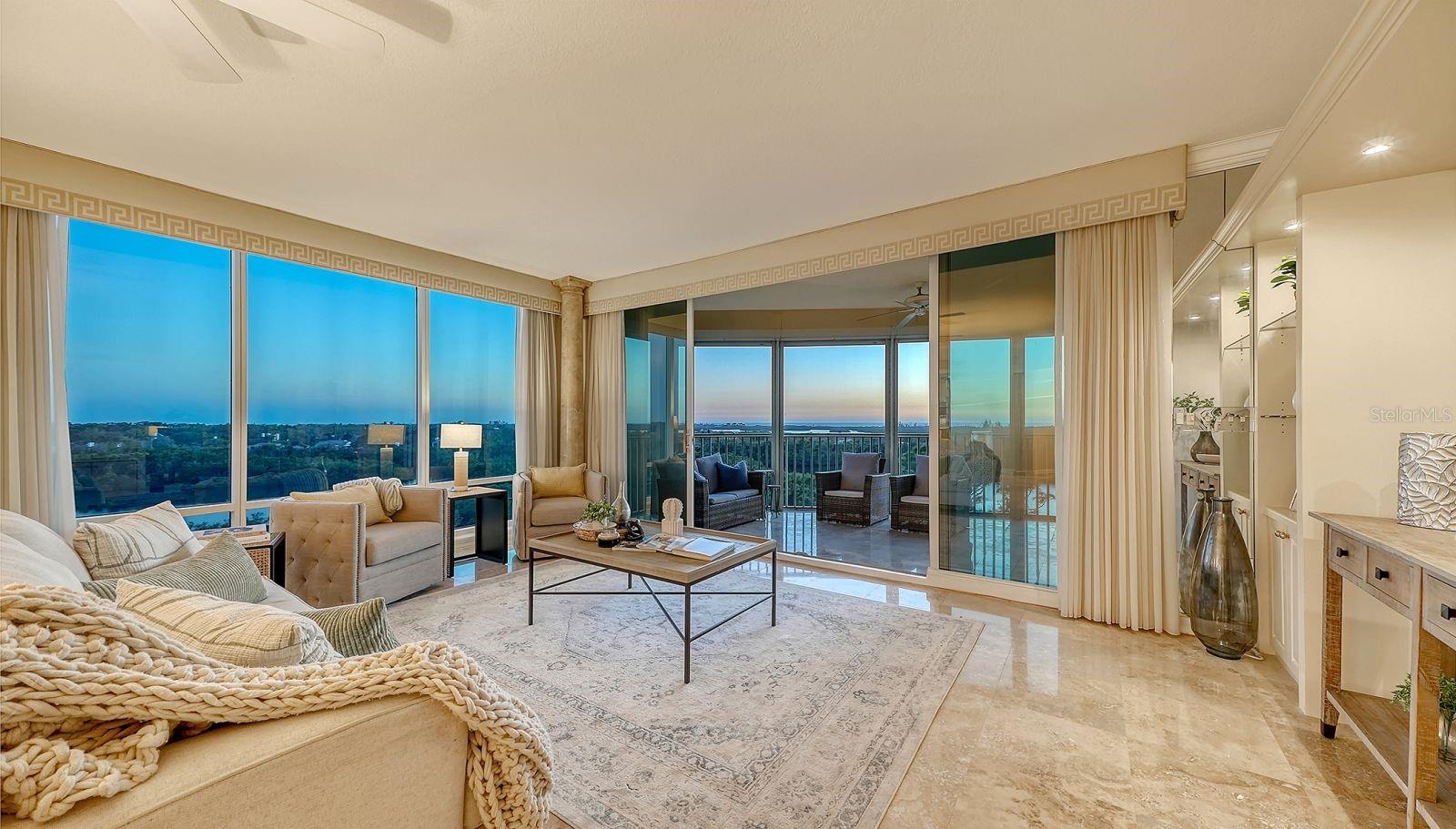 Image 20 of 97 For 385 North Point Road 701