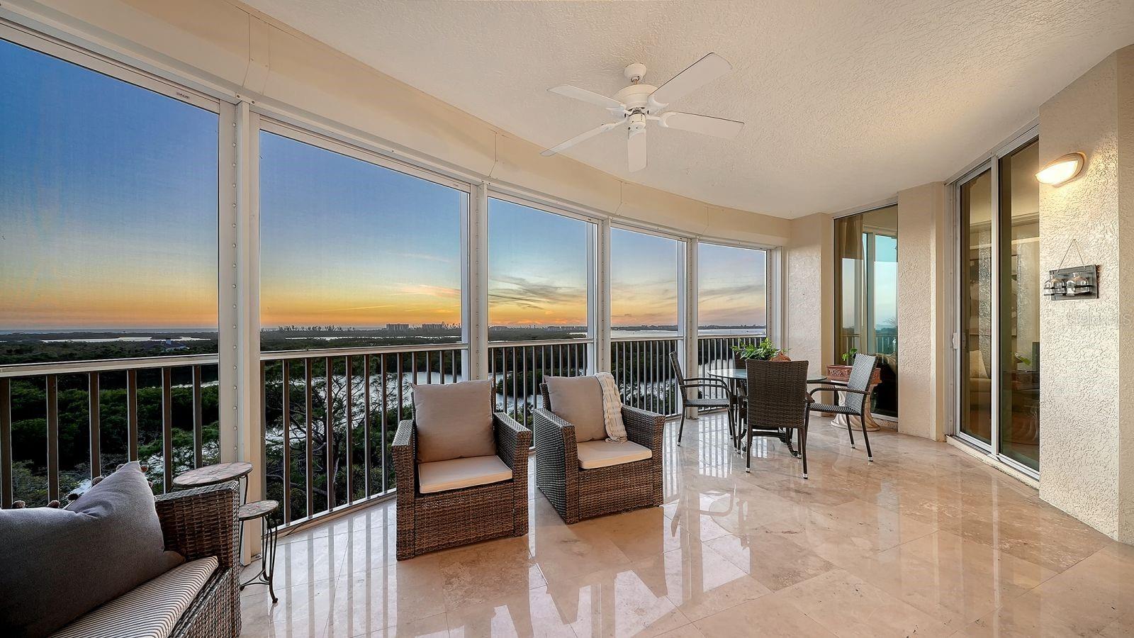 Image 23 of 97 For 385 North Point Road 701