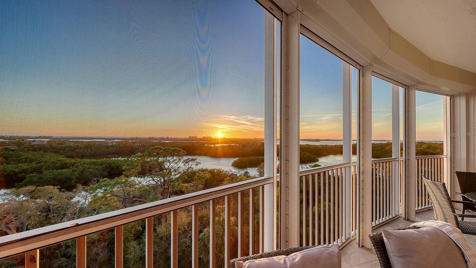 Image 29 of 97 For 385 North Point Road 701