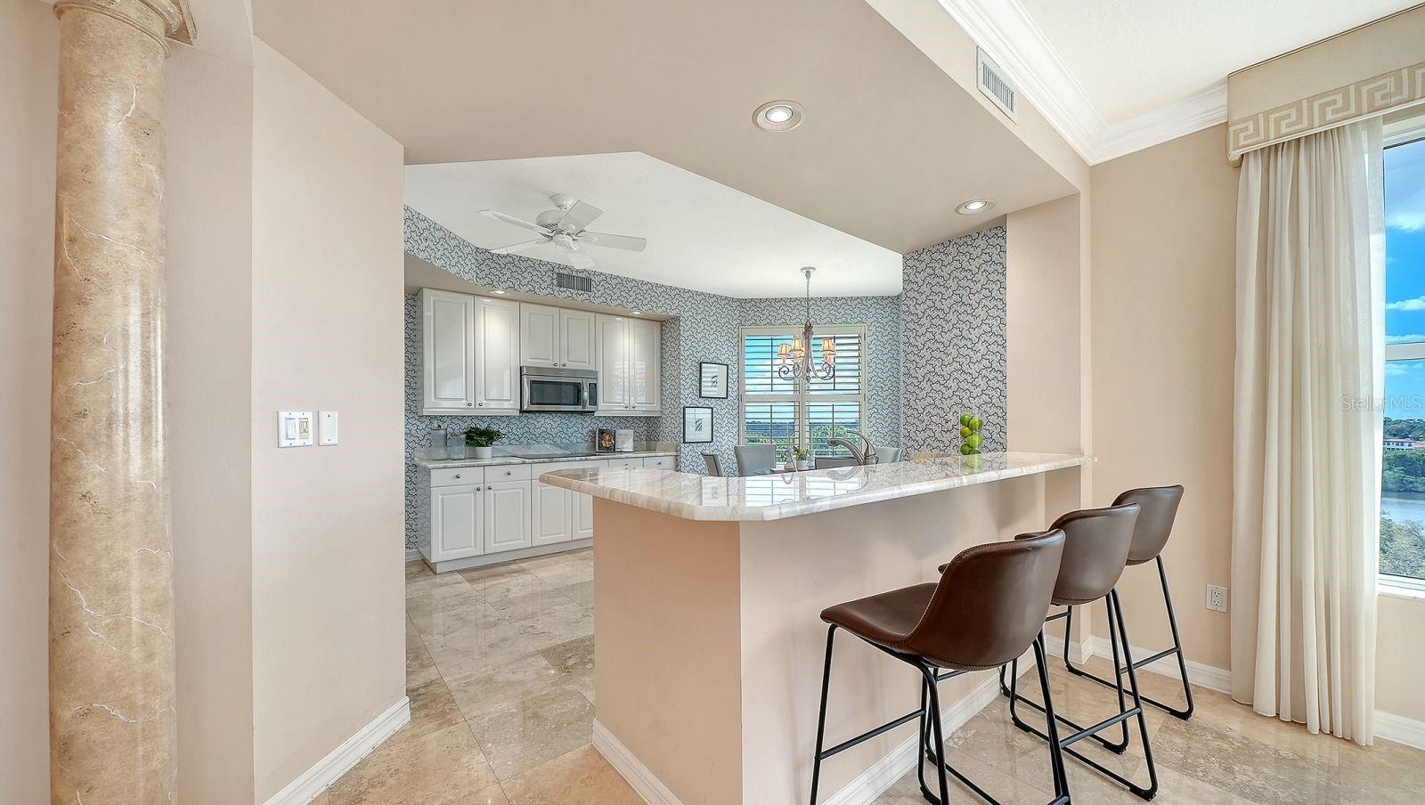 Image 37 of 97 For 385 North Point Road 701