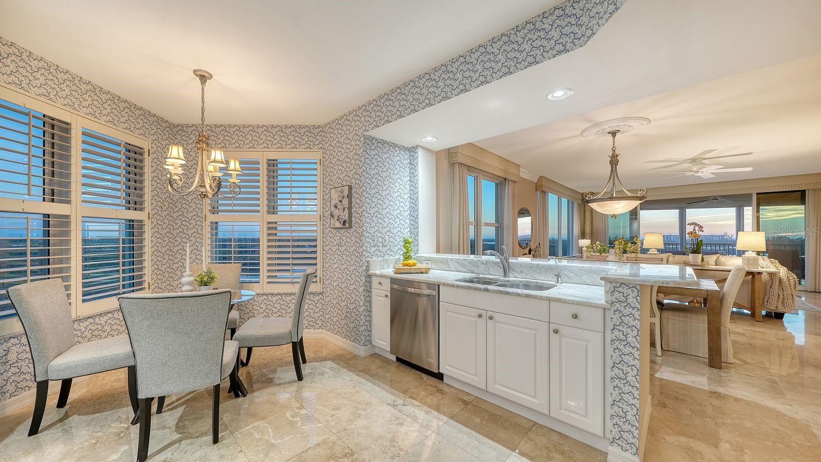 Image 39 of 97 For 385 North Point Road 701