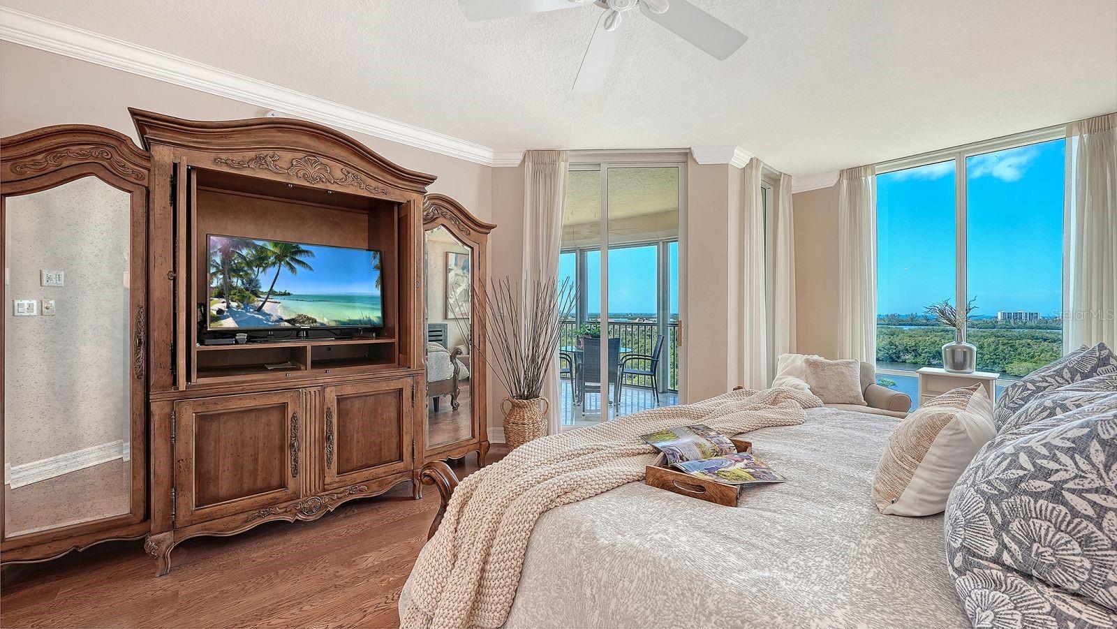 Image 47 of 97 For 385 North Point Road 701