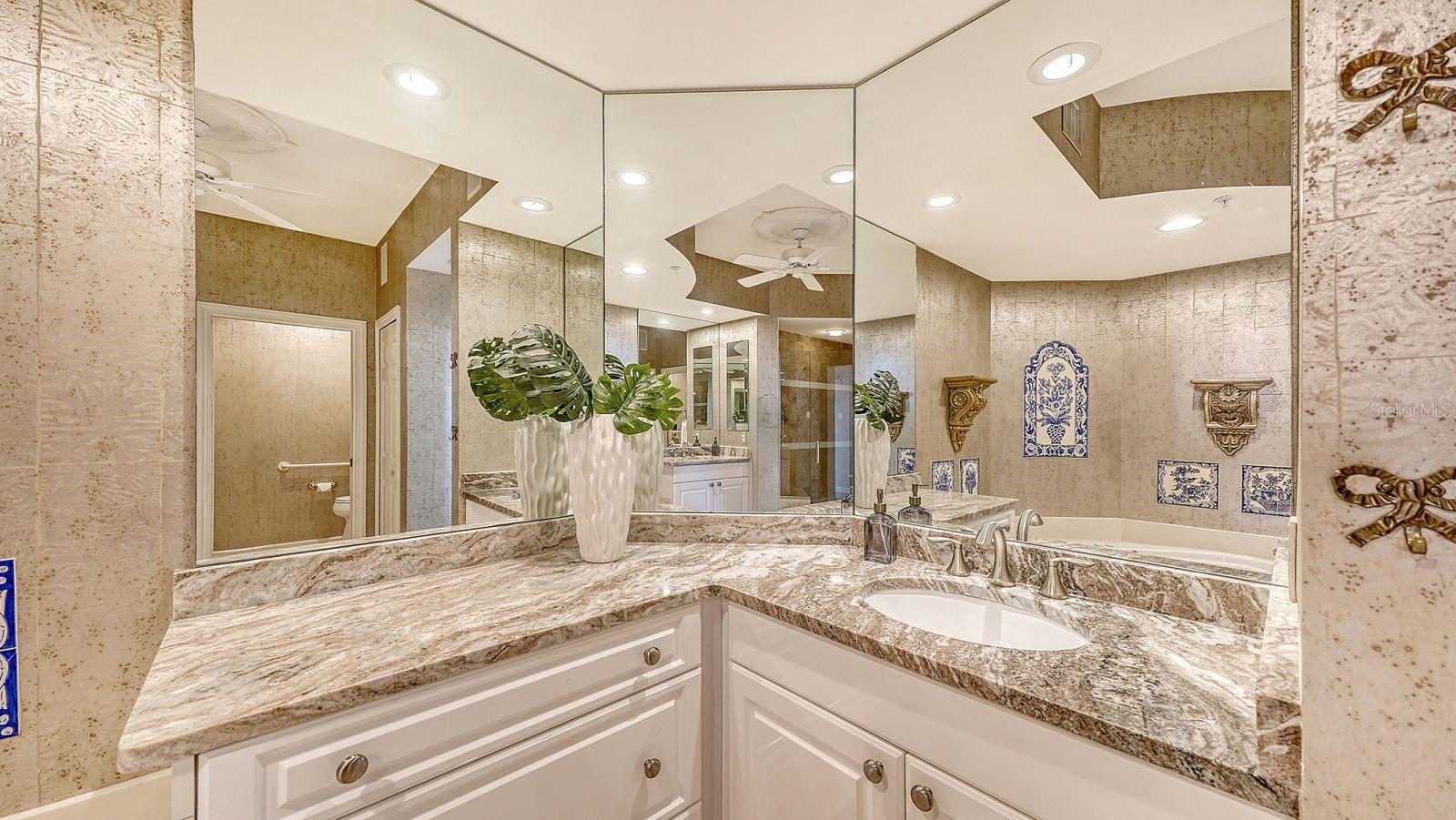 Image 53 of 97 For 385 North Point Road 701