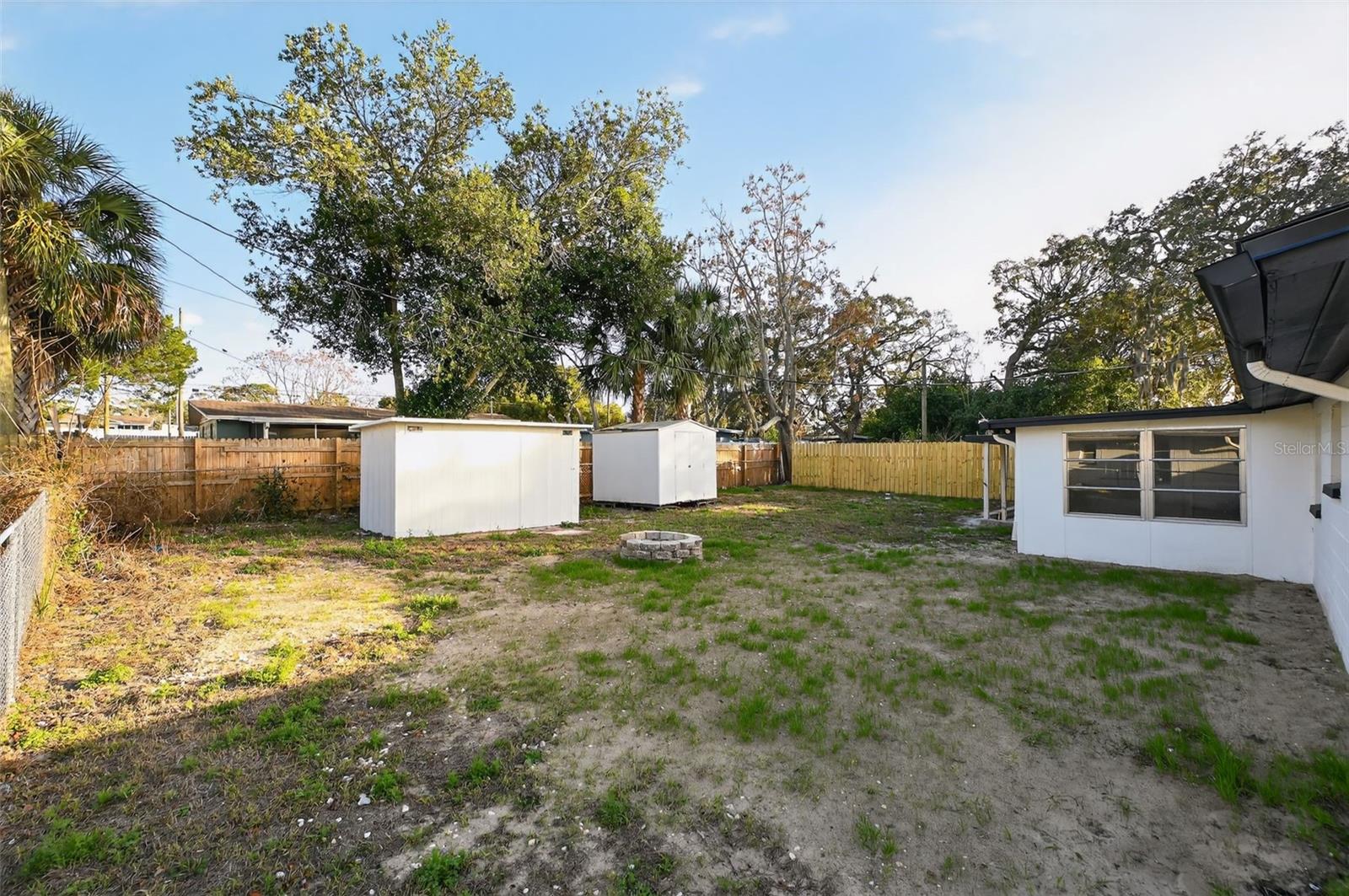 Image 20 of 21 For 4086 Arrowhead Avenue