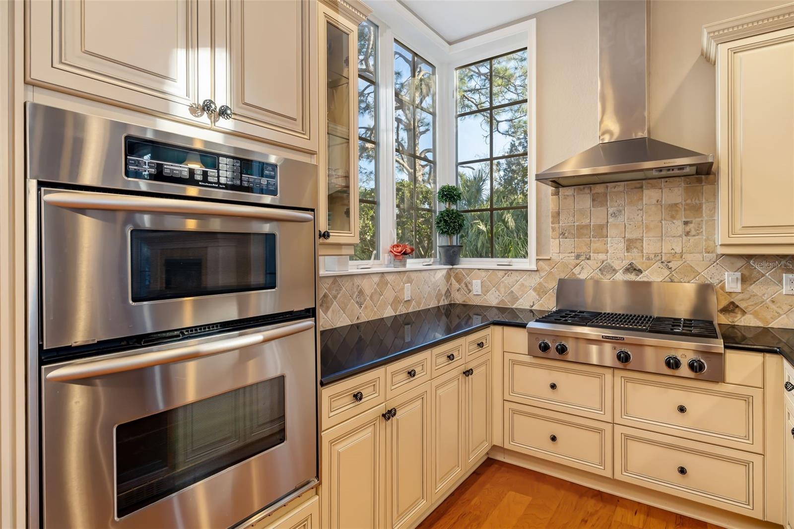 Image 22 of 100 For 1045 Fish Hook Cove