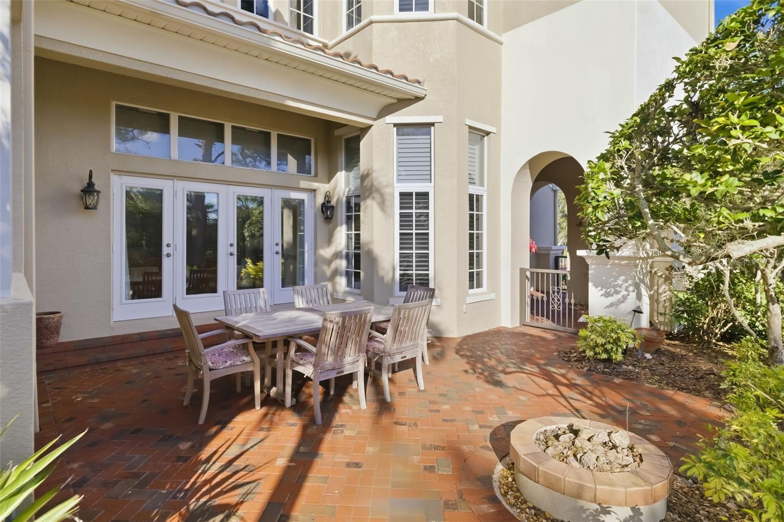 Image 29 of 100 For 1045 Fish Hook Cove