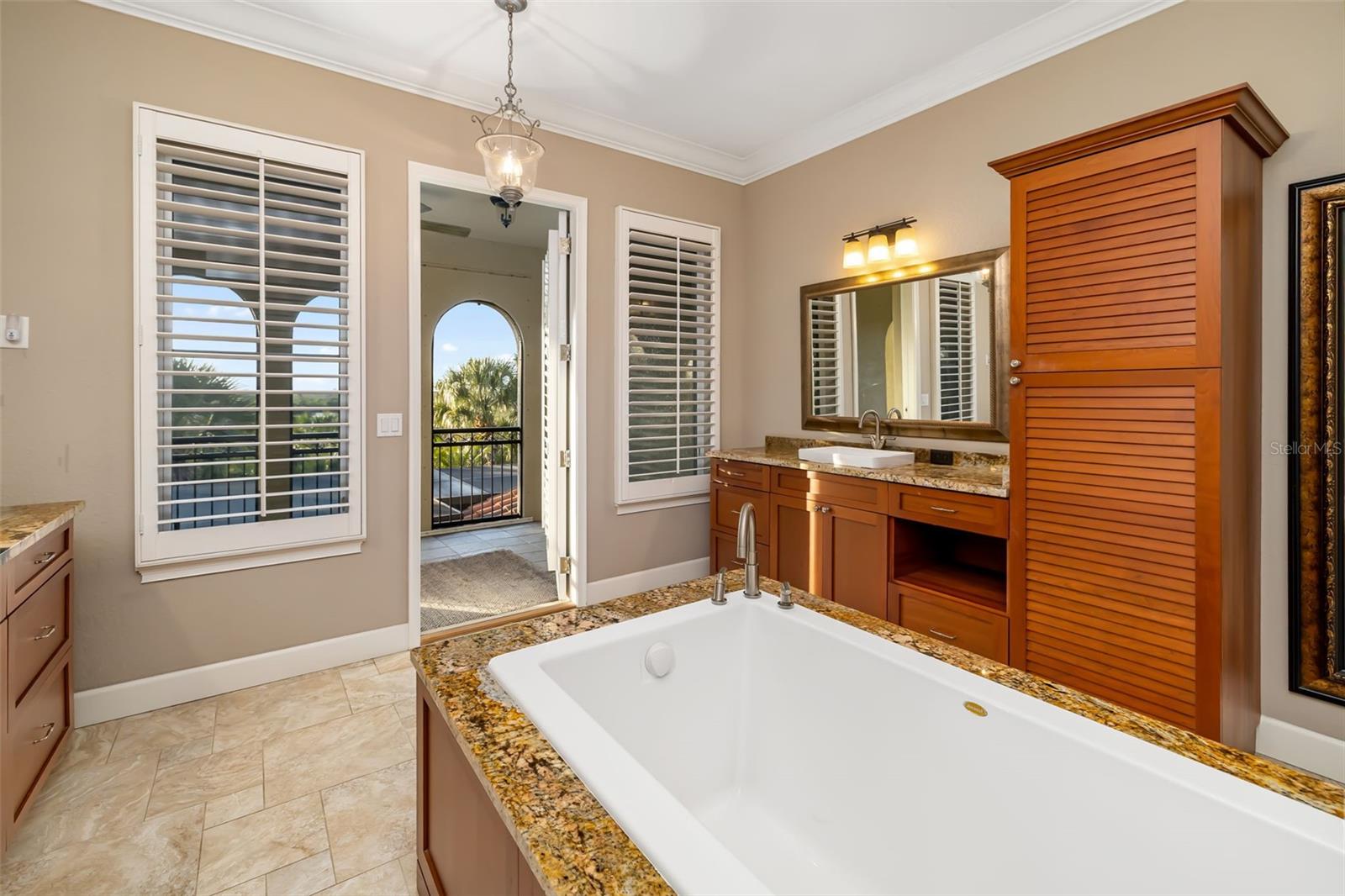 Image 45 of 100 For 1045 Fish Hook Cove