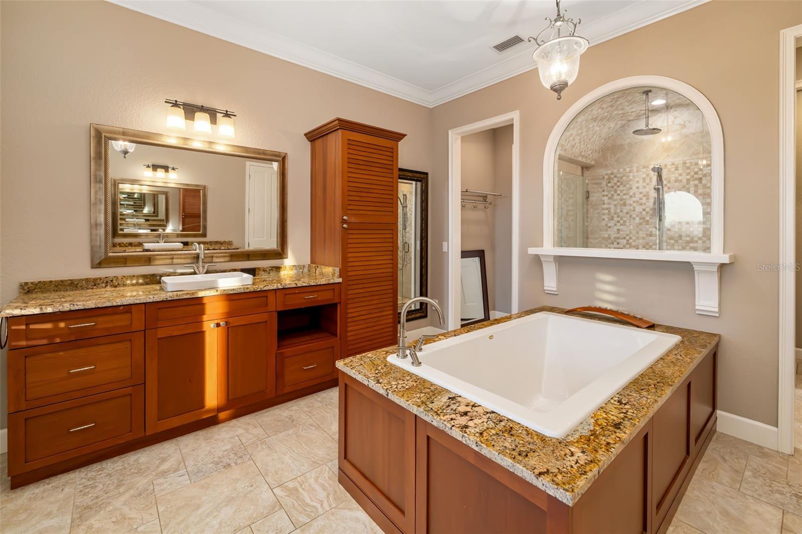 Image 47 of 100 For 1045 Fish Hook Cove