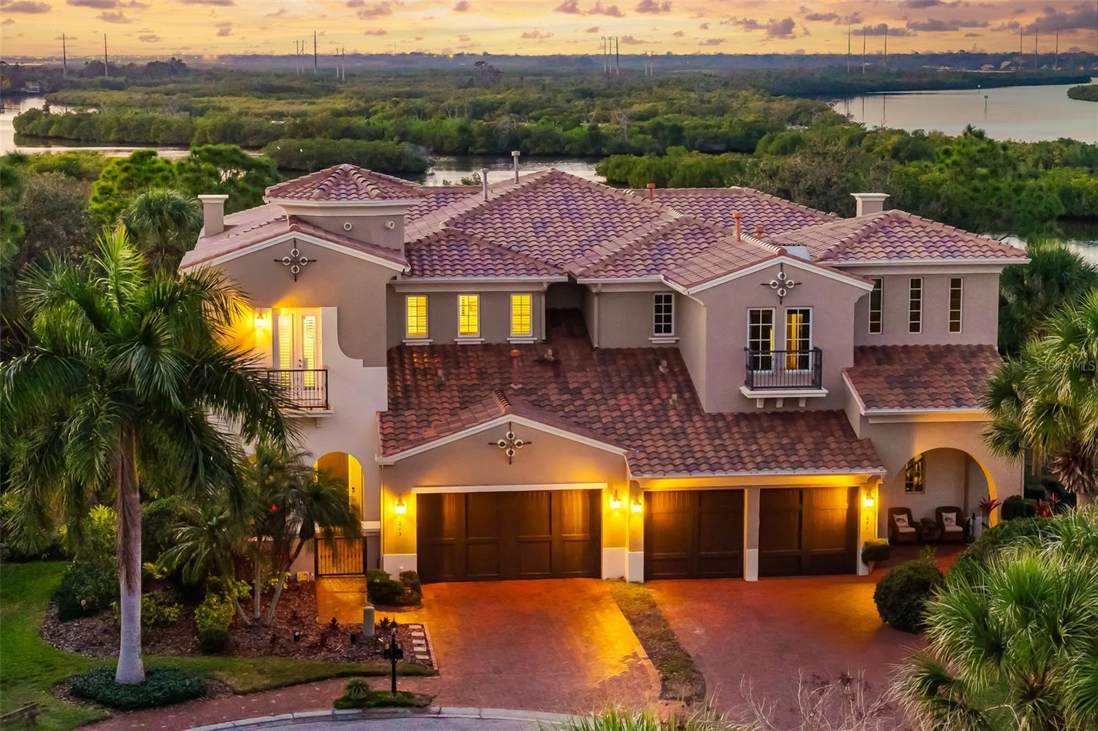 Image 61 of 100 For 1045 Fish Hook Cove