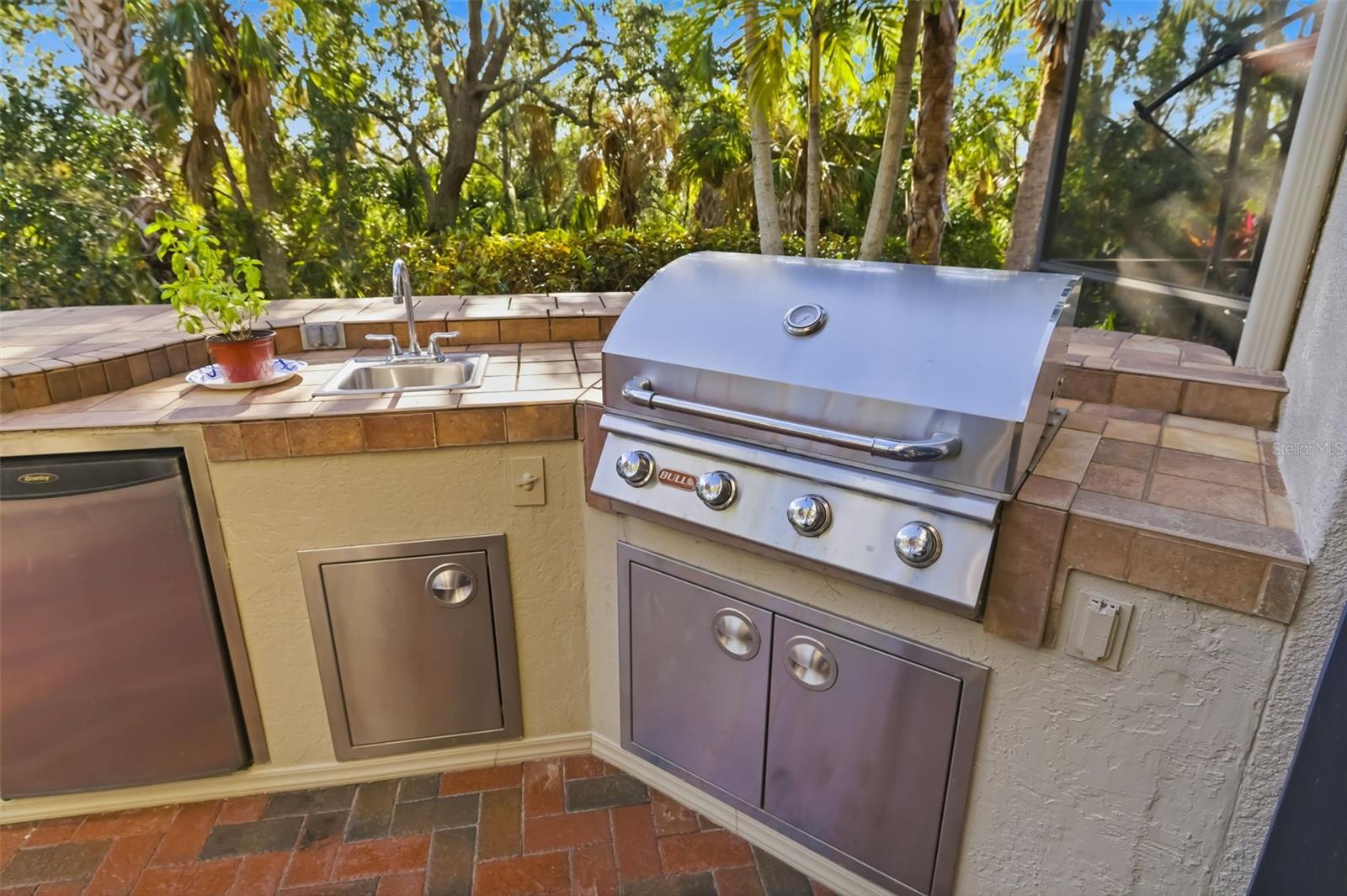 Image 65 of 100 For 1045 Fish Hook Cove